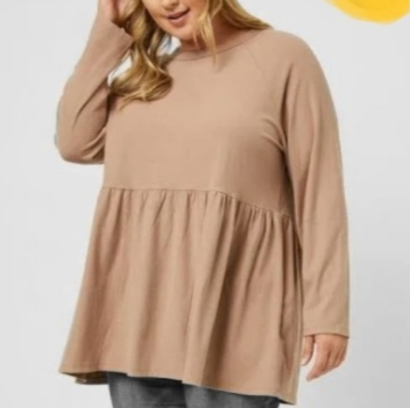 Hayden, button back Raglan peplum top 1XL - Picture 2 of 4